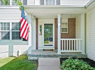 2711 Hunter Dr, Bellevue, NE 68123
