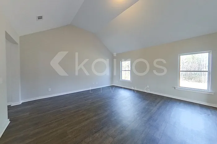 4 bed, 2.0 bath, 1843 sqft, $1,875 — Photo 2