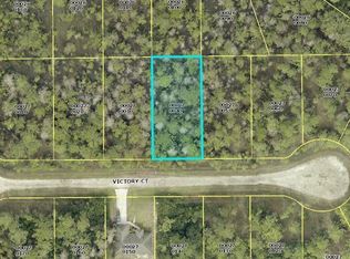 182 Victory Ct, Lehigh Acres, FL 33972