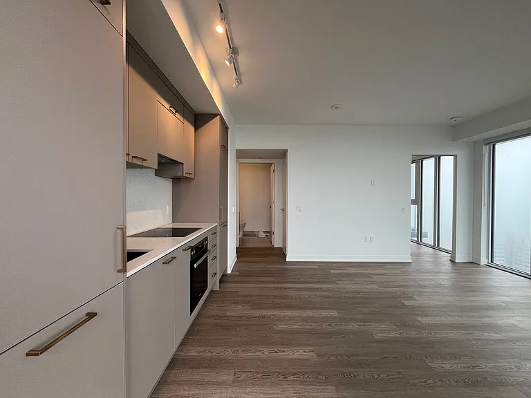 634 Church St #3409 — Photo 5
