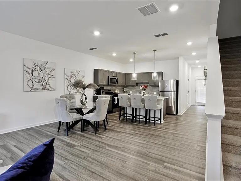 4140 Kingsbere Way — Photo 12