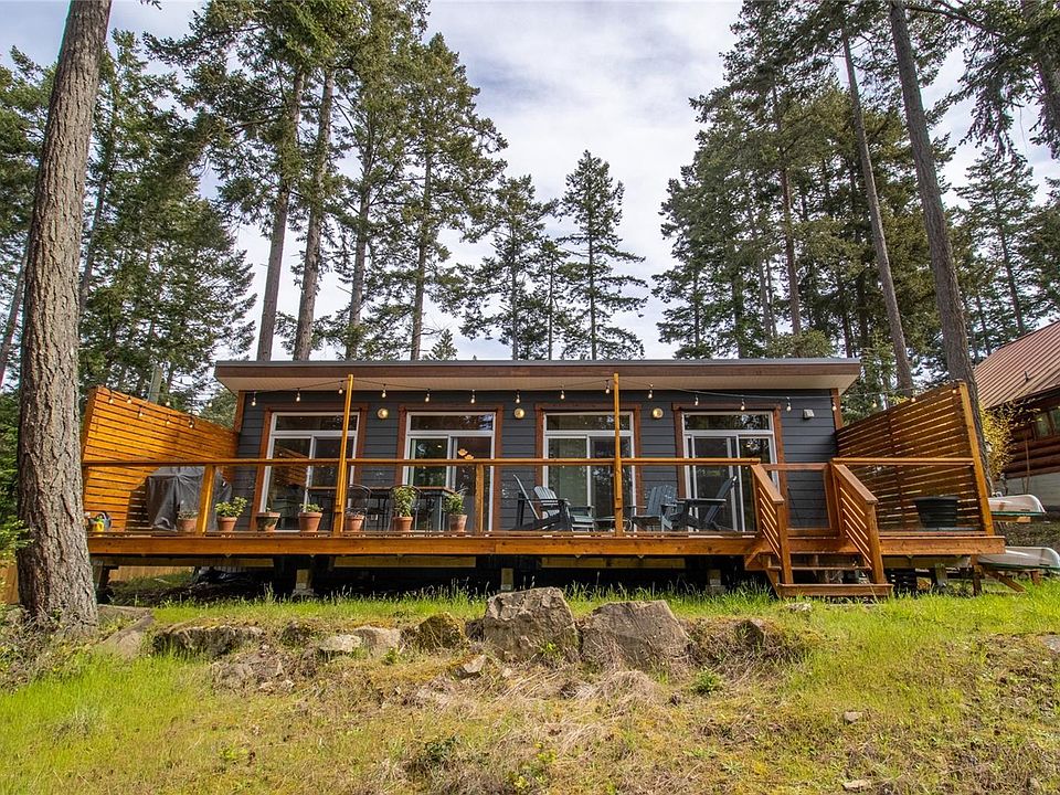 1st image of 3755 Privateers Rd