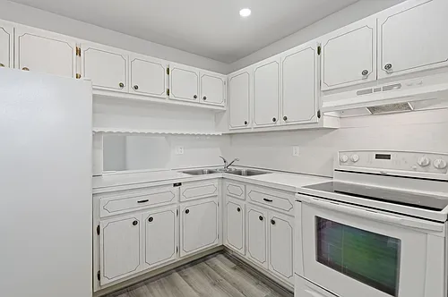 5335 NW 10th Ct #206 Photo 1