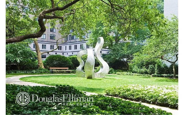 Rented by Douglas Elliman | media 20