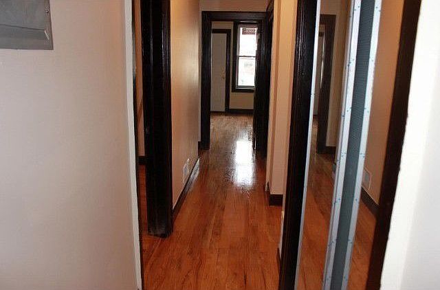 2nd image of 307 Hemlock St
