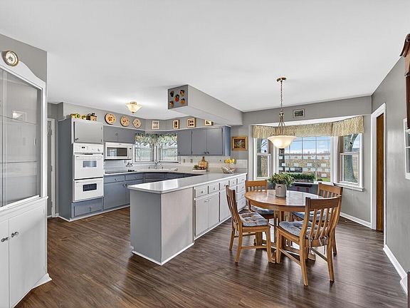 4th image of 8705 West Donges Bay ROAD