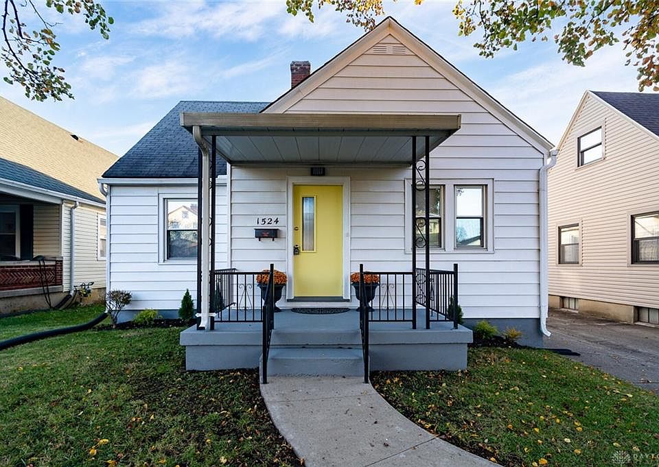 1st image of 1524 Emmons Ave