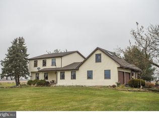 165 Huntsville Dr, Gilbertsville, PA 19525