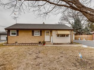 8019 S 82nd Ct, Justice, IL