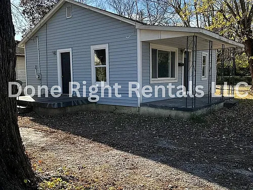 2106 Poplar St Photo 1