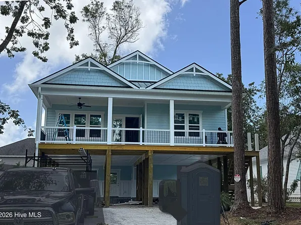 5605 E Yacht Drive, Oak Island, NC 28465