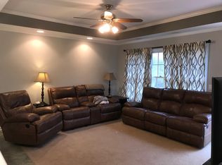 102 Safley Dr, Tullahoma, TN 37388