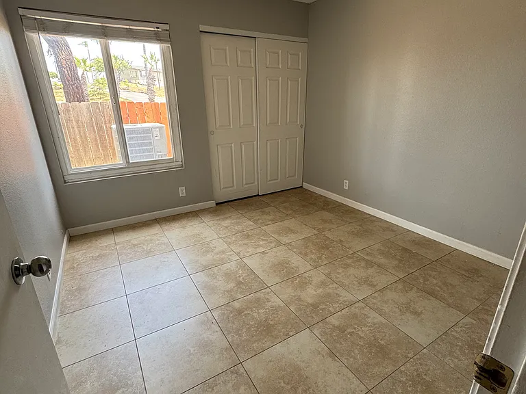 201 Diamond Way #122 — Photo 1