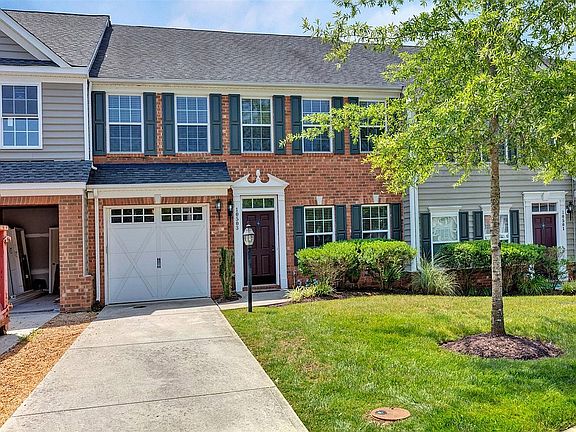 2nd image of 10503 Carolina Cherry Cir