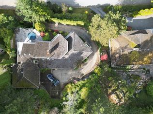 4764 Woodburn Rd, West Vancouver, BC V7S3B2