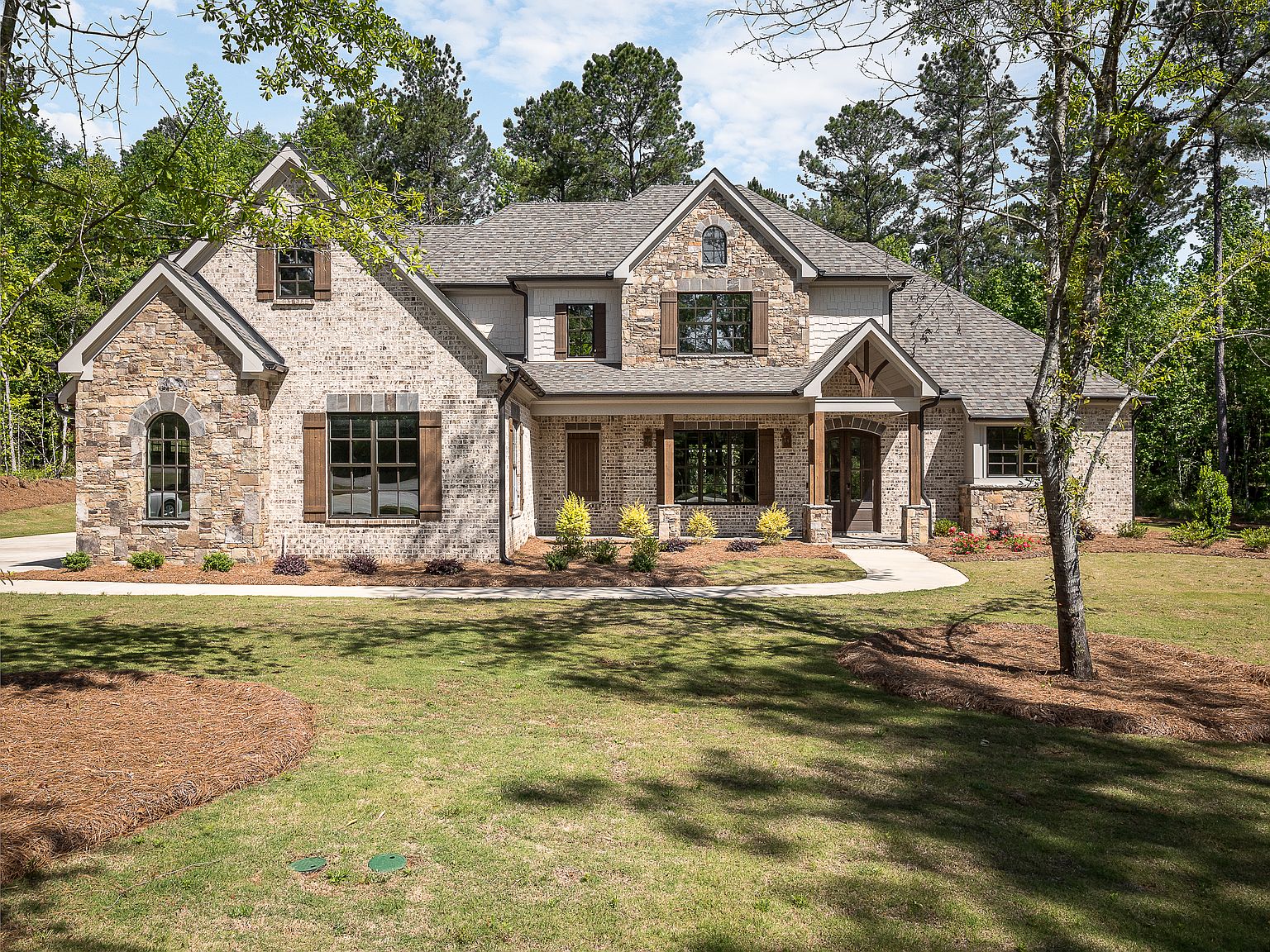 603 Crescent Dr Forsyth Ga 31029 Zillow