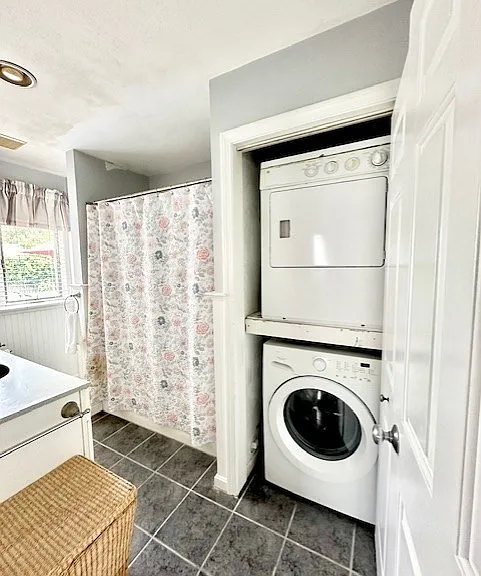 64 Everson Rd #1 — Photo 9