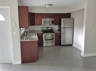 1126 NE 16th Pl APT 3, Fort Lauderdale, FL 33305