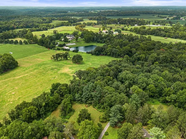 2 Route 97 Ave, Brookeville, MD 20833