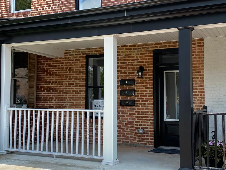 3449 Chestnut Ave #B — Photo 1
