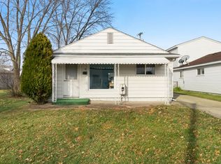 11900 Garfield St, Riverview, MI 48193