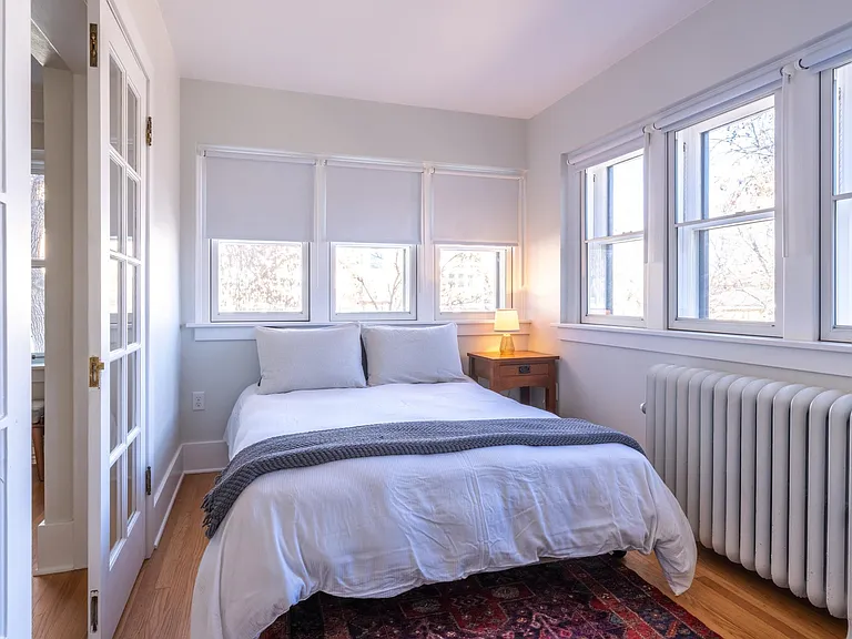 900 S College Ave #6 — Photo 2
