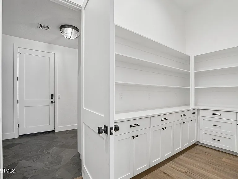 8645 E Wood Dr — Photo 32