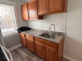 5A Ropes St #2L, Salem, MA 01970