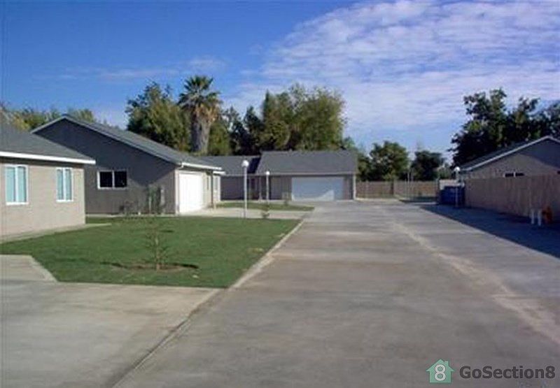 2nd image of 313 Vineyard Ave