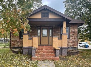 701 W 29th St, Kearney, NE 68845