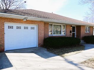 1028 Brookfield Rd, Rockford, IL 61107