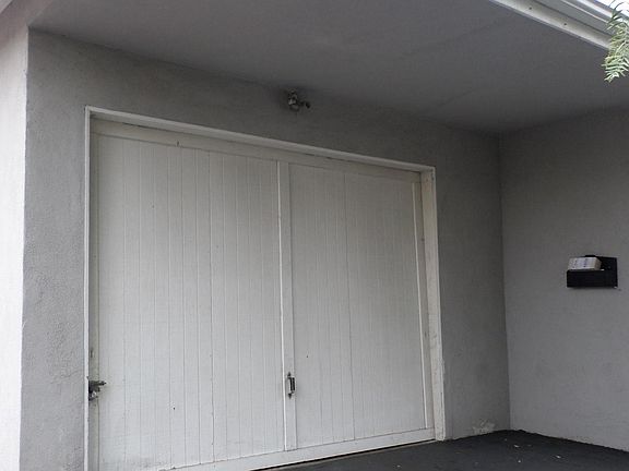 2nd image of 329.5 W Palm Ave