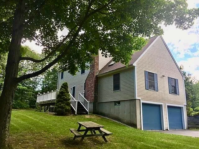 10 Forest Dr — Photo 3