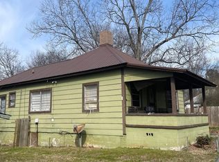 307 2nd St, Docena, AL 35060