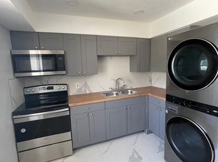 23 SE 12th St APT 203, Dania, FL 33004