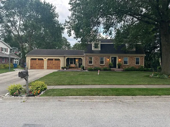 680 Olde Oak Dr, Bourbonnais, IL 60914
