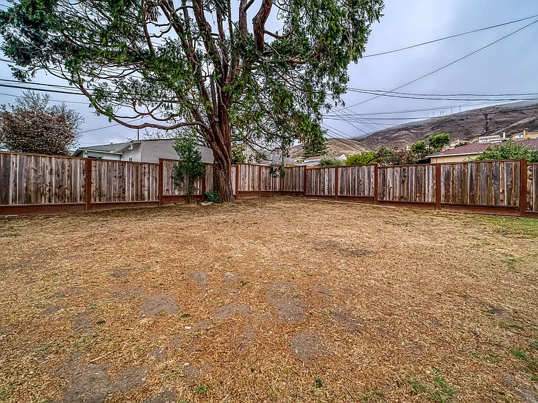 119 Claremont Ave — Photo 33