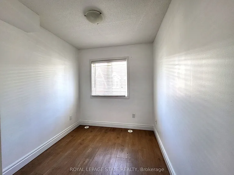 20 Laidlaw St #1122 — Photo 14