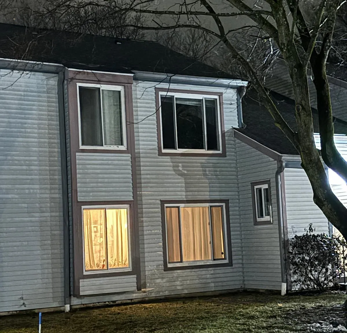 2 bed, 1038 sqft, $2,000 — Photo 1