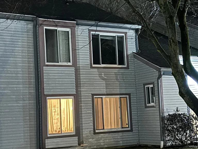 32 Candlewood Dr — Photo 1