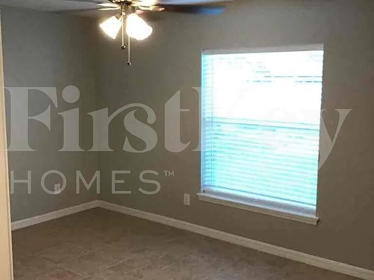 10518 Deerwood Ave — Photo 11