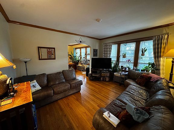 2nd image of 3305 Eleven N Menard #5756-58