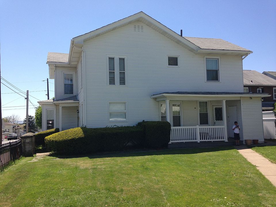 1st image of 205 N Rebecca Ave