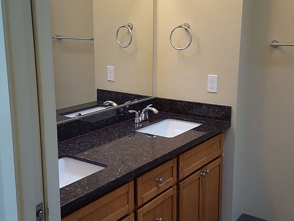 5th image of 13609 114th Ave E #13611