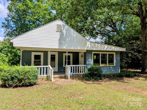 647 McKay Hill Rd, Mount Gilead, NC 27306