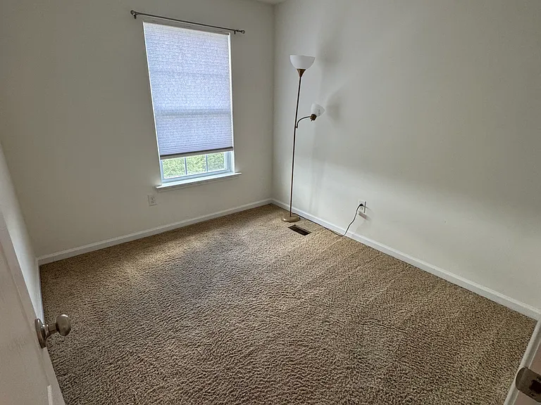 1561 E Matisse Dr — Photo 17