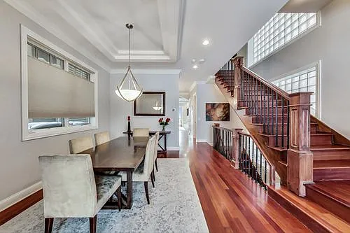 1337 W Roscoe St — Photo 16