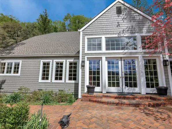 14833 Quail Pointe Ln, Grass Valley, CA 95945