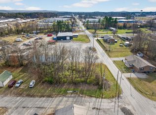 Fisk Rd, Cookeville, TN 38506