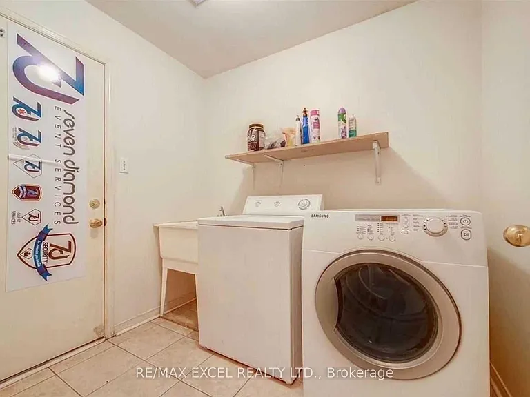 175 Shepton Way #UPPER — Photo 15